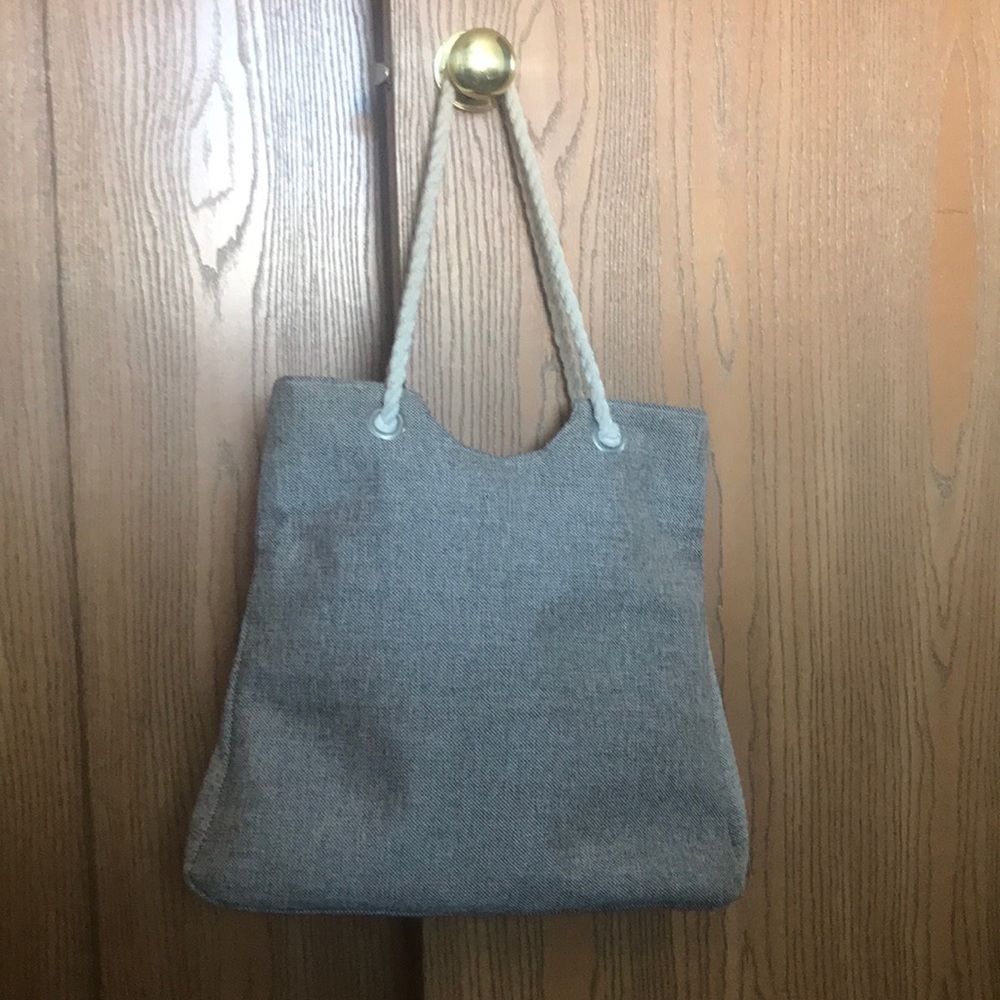 Beach tote